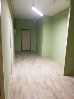     well house ( 6)