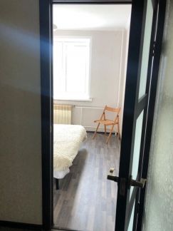       ( 2)