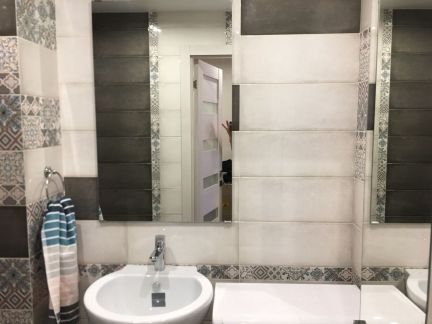     ( 5)