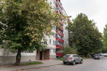     121 ( 13)