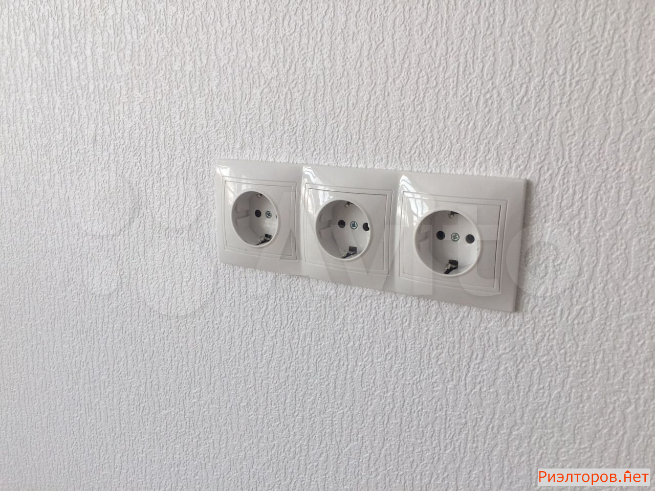 3 � ��������������� ����� 6 ������ �������� (���� �27)