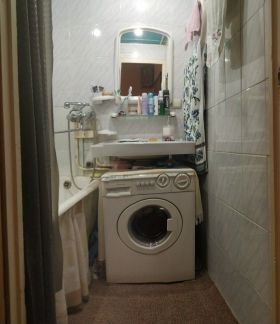 ������ �������� ��������� �������� 82�5 (���� �8)