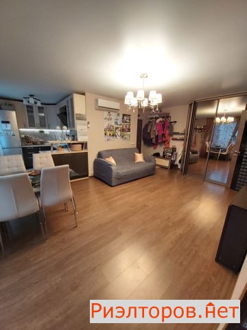 ������ �������� ����� ���������� 10�2 (���� �2)