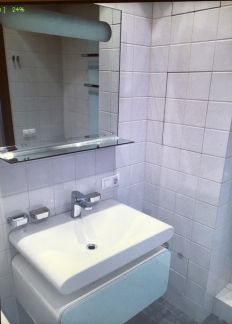 ����� �������� ����� �������� ��� 5 10�2 (���� �12)