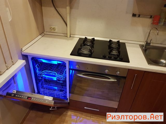 ����� �������� ����� ��������� 10�1 (���� �15)