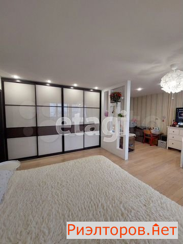 ������ �������� ����� ��������� 10�2 (���� �25)