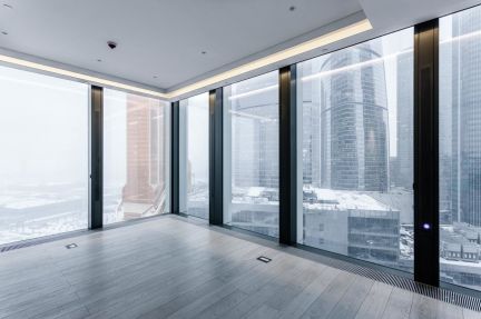 ������ ����������� � �� neva towers (���� �7)
