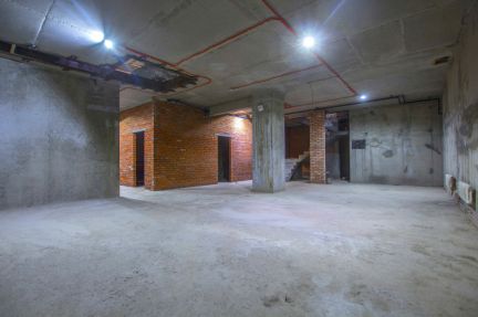 ����� ��������� ���������� ���������� � �� Knightsbridge Private Park (���� �4)