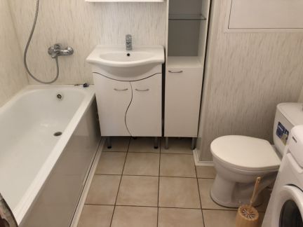 ����� �������� ��������� ����� 81�2 (���� �4)