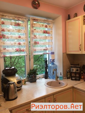 ������ �������� ����� �������� �� 10�1 (���� �4)