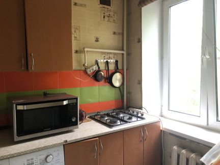 ����� �������� ��������� �������� 49�3 (���� �7)
