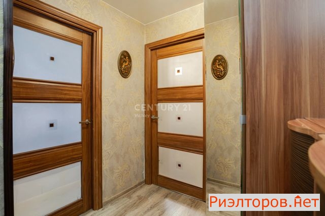 ������ �������� ������������� �-� 15 �2 (���� �6)