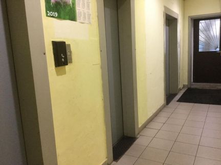 ������ �������� ������������ � 100 (���� �18)