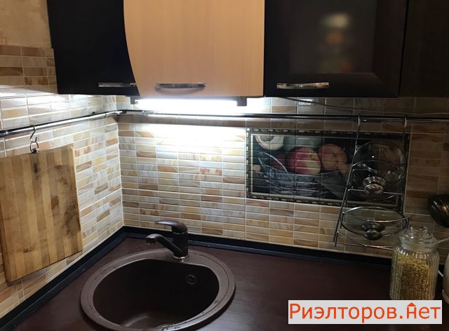 ����� ������� 5-� �������� ����� 64�3 (���� �8)